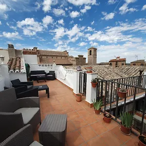 Apartment Toledorooms Estrella Con Azotea En El Casco, Toledo